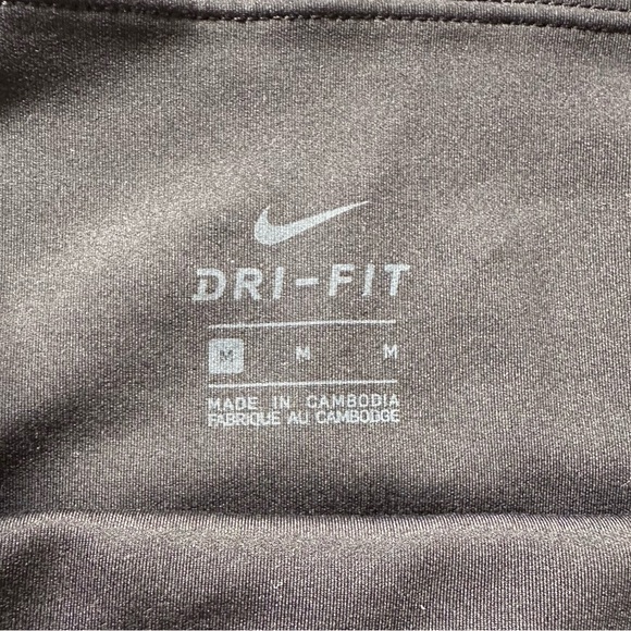 Nike athletic leggings. - Picture 5 of 5